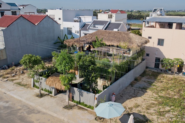 Loạt nhà mái lá ấn tượng của Việt Nam, báo Tây cũng khen nức nở